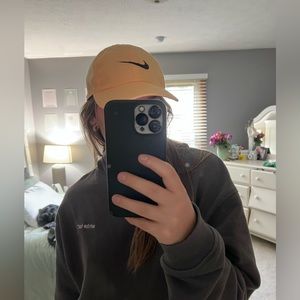 THE CUTEST SUMMER HAT!! nike brand